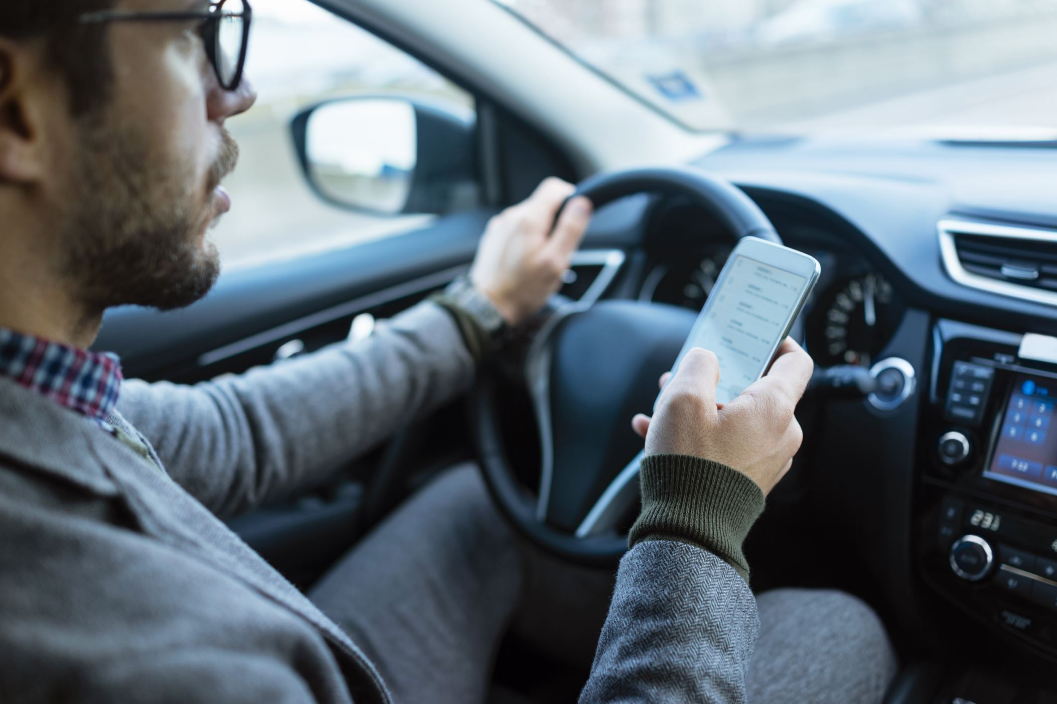 Everything You Didn't Know About Distracted Driving